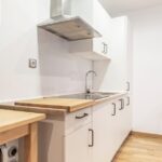 Cocinas funcionales para espacios pequeños: maximiza tu espacio