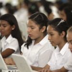 Teletrabajo: Iniciativas para ampliar la conectividad en áreas remotas